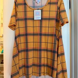 Lularoe Perfect T Medium NWT